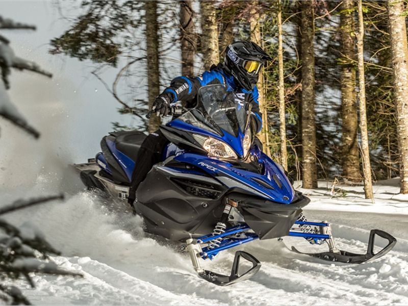 Yamaha Snowmobiles Articles from Dunfords of Havelock